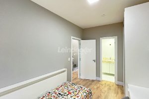 Casa em Condomínio para alugar com 334m², 3 dormitórios, 3 vagas no bairro Pedra Redonda em Porto Alegre - Foto 28