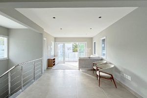 Casa em Condomínio para alugar com 334m², 3 dormitórios, 3 vagas no bairro Pedra Redonda em Porto Alegre - Foto 34