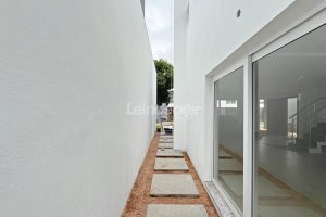 Casa em Condomínio para alugar com 334m², 3 dormitórios, 3 vagas no bairro Pedra Redonda em Porto Alegre - Foto 8