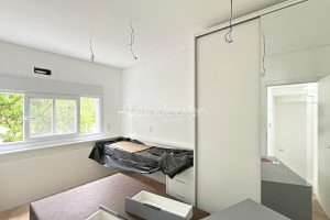 Casa em Condomínio para alugar com 334m², 3 dormitórios, 3 vagas no bairro Pedra Redonda em Porto Alegre - Foto 23