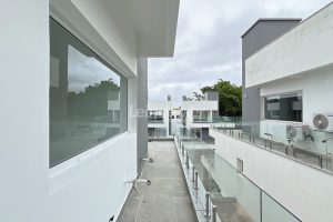 Casa em Condomínio para alugar com 334m², 3 dormitórios, 3 vagas no bairro Pedra Redonda em Porto Alegre - Foto 34