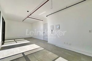 Sala para alugar com 53m², 1 vaga no bairro Independência em Porto Alegre - Foto 4