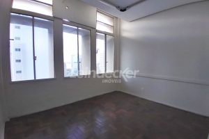 Sala para alugar com 57m² no bairro Centro em Porto Alegre - Foto 4