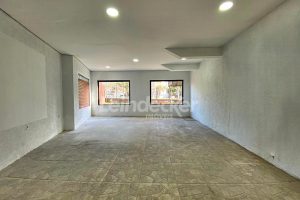 Loja para alugar com 55m², 1 vaga no bairro Menino Deus em Porto Alegre - Foto 1