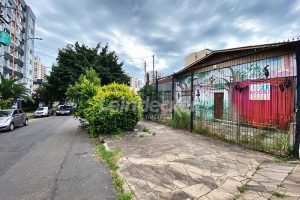 Depósito para alugar com 320m², 2 vagas no bairro Passo d'Areia em Porto Alegre - Foto 1
