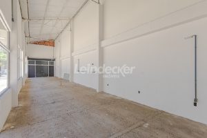 Loja para alugar com 300m², 10 vagas no bairro São Geraldo em Porto Alegre - Foto 11