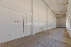 Loja para alugar com 300m², 10 vagas no bairro São Geraldo em Porto Alegre - Foto 16
