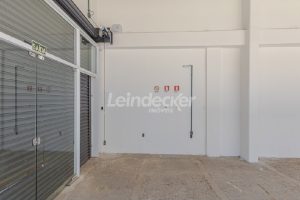 Loja para alugar com 300m², 10 vagas no bairro São Geraldo em Porto Alegre - Foto 17