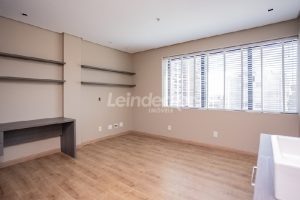Sala para alugar com 31m², 1 vaga no bairro Três Figueiras em Porto Alegre - Foto 5