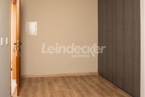 Sala para alugar com 31m², 1 vaga no bairro Três Figueiras em Porto Alegre - Foto 11
