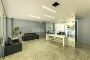 Sala para alugar com 31m², 1 vaga no bairro Três Figueiras em Porto Alegre - Foto 19