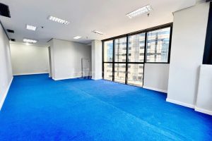 Sala para alugar com 52m², 1 vaga no bairro Três Figueiras em Porto Alegre - Foto 3