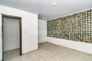 Casa Comercial para alugar com 180m², 4 dormitórios, 2 vagas no bairro Camaqua em Porto Alegre - Foto 7