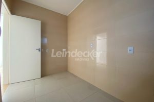 Apartamento para alugar com 59m², 2 dormitórios no bairro São Geraldo em Porto Alegre - Foto 12