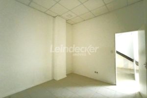 Depósito para alugar com 1.800m² no bairro Centro em Porto Alegre - Foto 34