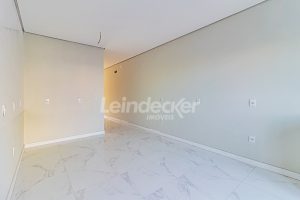 Casa para alugar com 108m², 2 dormitórios, 1 vaga no bairro Hipica em Porto Alegre - Foto 18