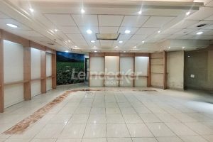 Loja para alugar com 211m² no bairro Floresta em Porto Alegre - Foto 2