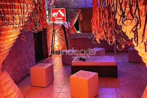 Prédio para alugar com 1.800m², 35 vagas no bairro São Geraldo em Porto Alegre - Foto 2