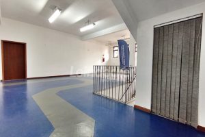 Conjunto para alugar com 250m² no bairro Chácara das Pedras em Porto Alegre - Foto 11