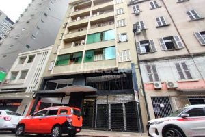 Loja para alugar com 158m² no bairro Centro em Porto Alegre - Foto 11