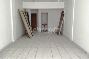 Sala para alugar com 28m² no bairro Centro em Porto Alegre - Foto 2