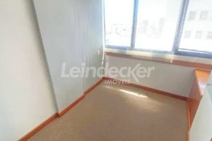 Conjunto para alugar com 103m², 2 vagas no bairro Três Figueiras em Porto Alegre - Foto 10