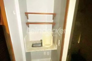 Conjunto para alugar com 103m², 2 vagas no bairro Três Figueiras em Porto Alegre - Foto 12
