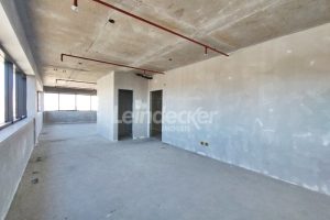 Sala para alugar com 42m², 1 vaga no bairro Floresta em Porto Alegre - Foto 2