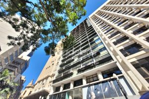 Sala para alugar com 80m² no bairro Centro em Porto Alegre - Foto 13