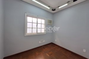 Casa Comercial para alugar com 231m², 4 vagas no bairro Centro em Porto Alegre - Foto 20
