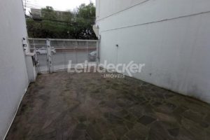 Casa Comercial para alugar com 231m², 4 vagas no bairro Centro em Porto Alegre - Foto 32