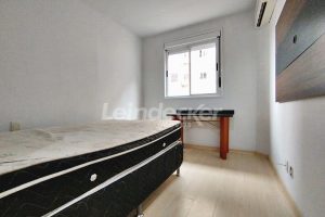 Apartamento para alugar com 67m², 1 dormitório, 1 vaga no bairro Medianeira em Porto Alegre - Foto 9