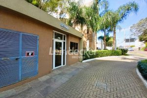 Apartamento para alugar com 67m², 1 dormitório, 1 vaga no bairro Medianeira em Porto Alegre - Foto 20