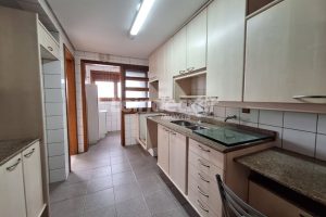 Cobertura para alugar com 262m², 3 dormitórios, 2 vagas no bairro Menino Deus em Porto Alegre - Foto 3