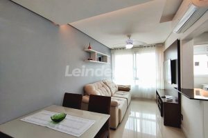 Apartamento para alugar com 40m², 1 dormitório, 1 vaga no bairro Passo d'Areia em Porto Alegre - Foto 2