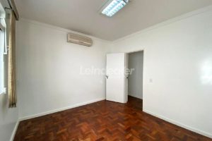 Casa Comercial para alugar com 250m², 3 vagas no bairro Boa Vista em Porto Alegre - Foto 19