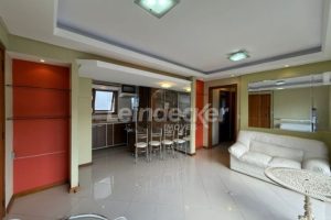 Apartamento para alugar com 72m², 2 dormitórios, 2 vagas no bairro Boa Vista em Porto Alegre - Foto 1