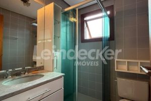 Apartamento para alugar com 72m², 2 dormitórios, 2 vagas no bairro Boa Vista em Porto Alegre - Foto 16