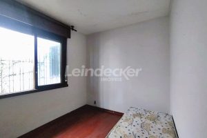 Casa para alugar com 249m², 4 dormitórios, 2 vagas no bairro Chácara das Pedras em Porto Alegre - Foto 12