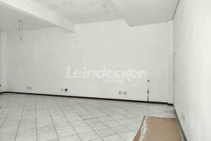 Loja para alugar com 64m², 2 vagas no bairro Teresópolis em Porto Alegre - Foto 4
