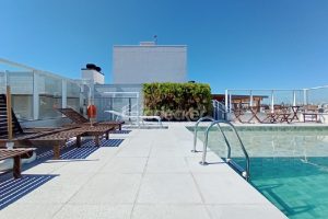 Apartamento para alugar com 90m², 3 dormitórios, 2 vagas no bairro Vila Ipiranga em Porto Alegre - Foto 29