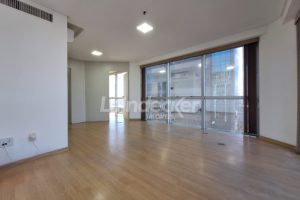 Sala para alugar com 45m², 1 vaga no bairro São João em Porto Alegre - Foto 2