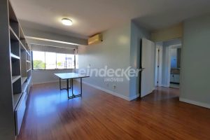 Cobertura para alugar com 180m², 2 dormitórios, 2 vagas no bairro Teresópolis em Porto Alegre - Foto 1