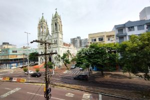 Sala para alugar com 45m² no bairro Floresta em Porto Alegre - Foto 5