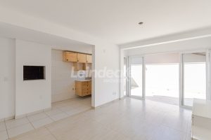 Apartamento para alugar com 102m², 2 dormitórios, 2 vagas no bairro Petrópolis em Porto Alegre - Foto 2