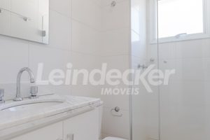 Apartamento para alugar com 102m², 2 dormitórios, 2 vagas no bairro Petrópolis em Porto Alegre - Foto 18