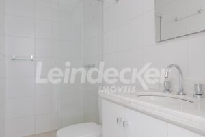 Apartamento para alugar com 102m², 2 dormitórios, 2 vagas no bairro Petrópolis em Porto Alegre - Foto 23