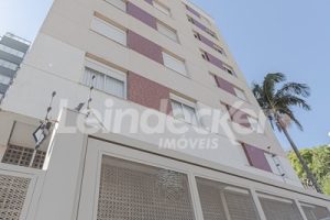 Apartamento para alugar com 102m², 2 dormitórios, 2 vagas no bairro Petrópolis em Porto Alegre - Foto 27