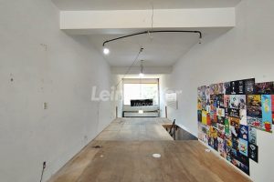 Loja para alugar com 120m², 1 vaga no bairro São João em Porto Alegre - Foto 11