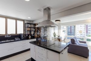 Cobertura para alugar com 150m², 4 dormitórios, 2 vagas no bairro Mont'serrat em Porto Alegre - Foto 6